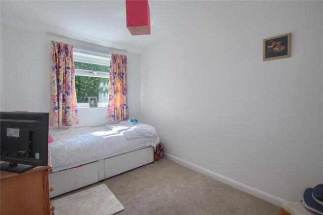 4 bed Detached for sale Image 11