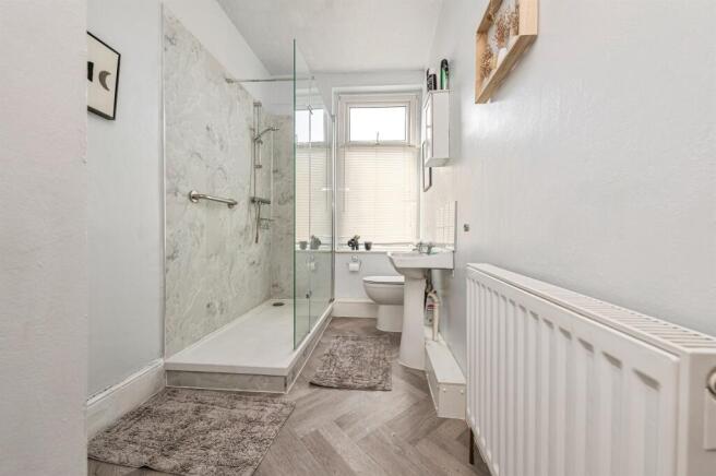2 bed Terraced for sale Image 9