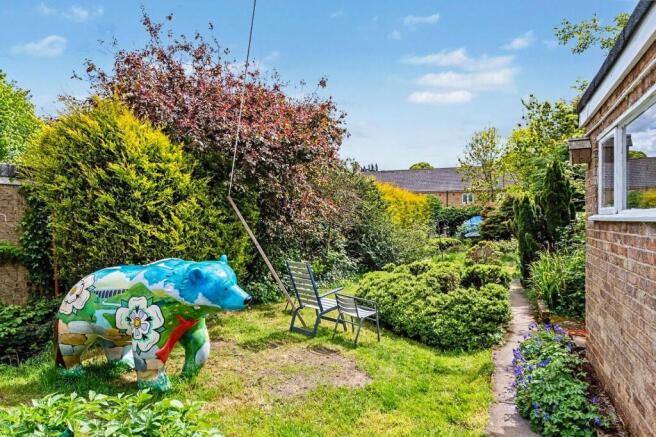 3 bed Detached for sale Image 3