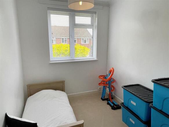 Bed 3.JPG