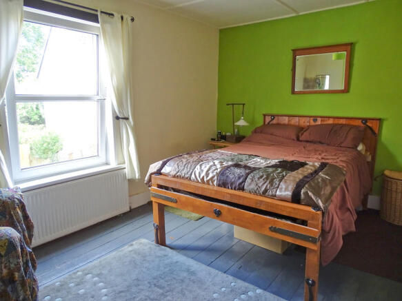 Photo 9