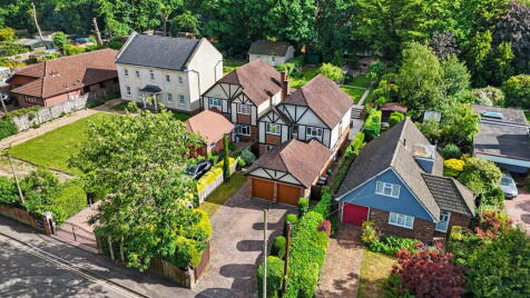 Robin Hood Lane, Blue Bell Hill, Chatham, ME5 9QU