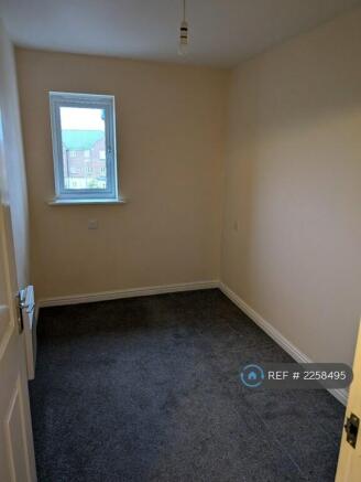 2nd Bedroom