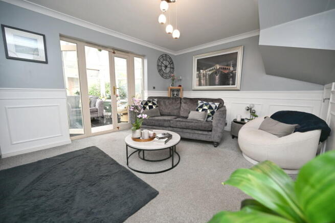 3 bed Semi-Detached for sale Image 7
