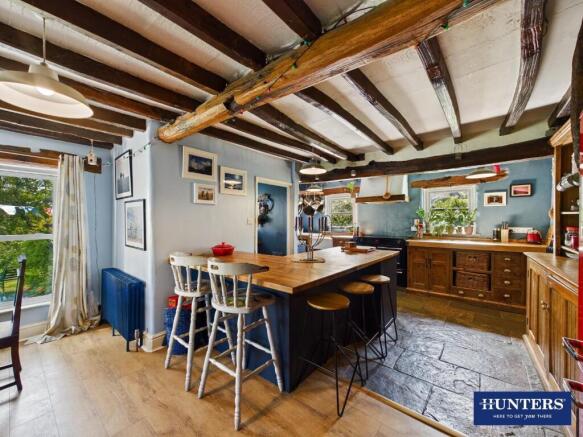 Kitchen & Dining Room