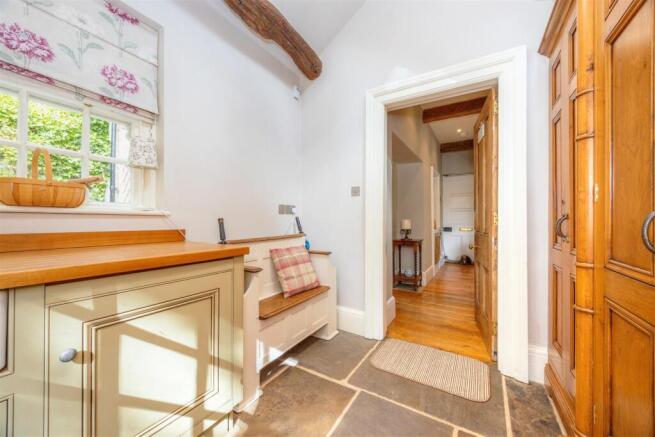4 bed Character Property for sale Image 10