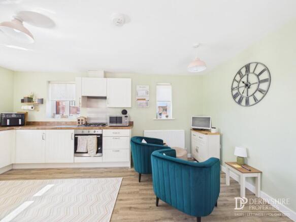 Ferndown Drive, Tibshelf, DE55 photo 4