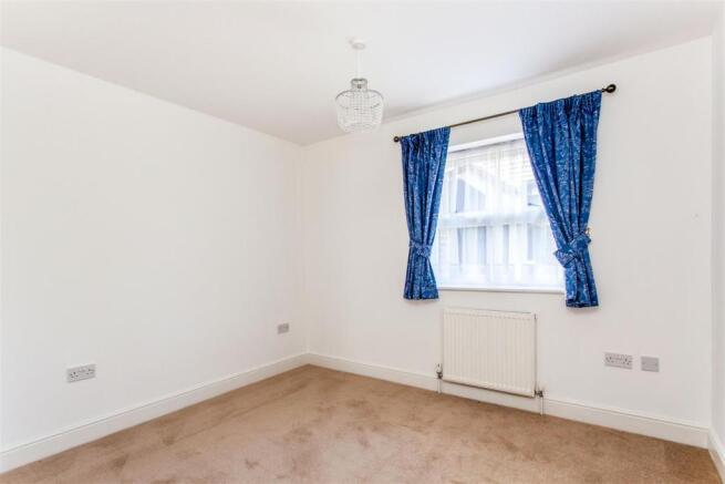 Bedroom 2.jpg