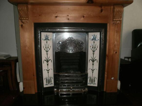 Feature fire place