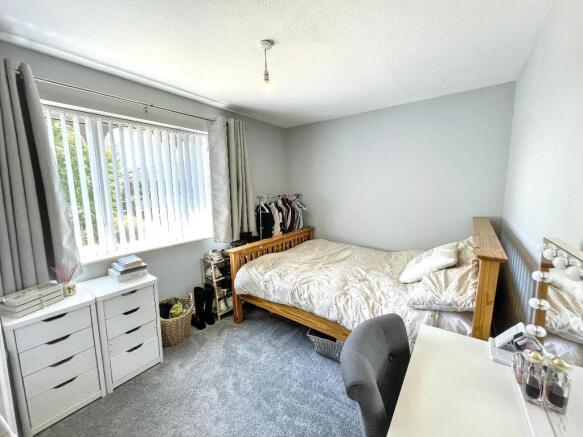 2 bed Semi-Detached for sale Image 6