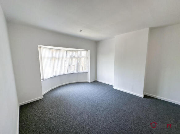 3 bed Semi-Detached for sale Image 8