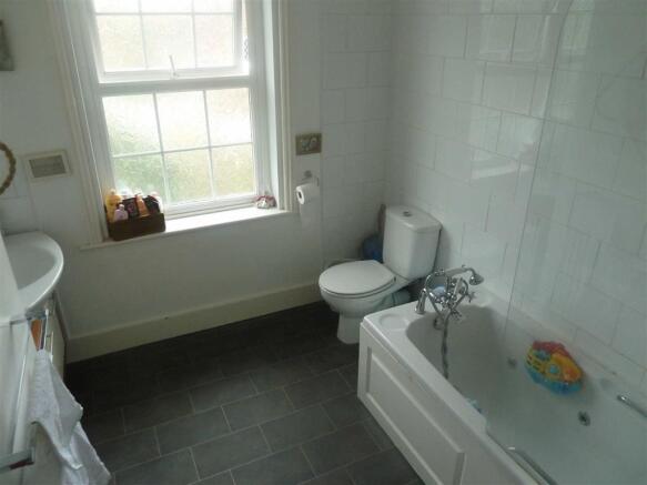 Photo 7