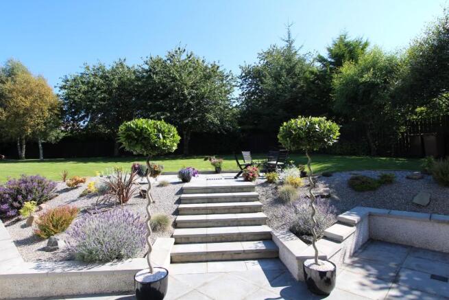 GARDENS