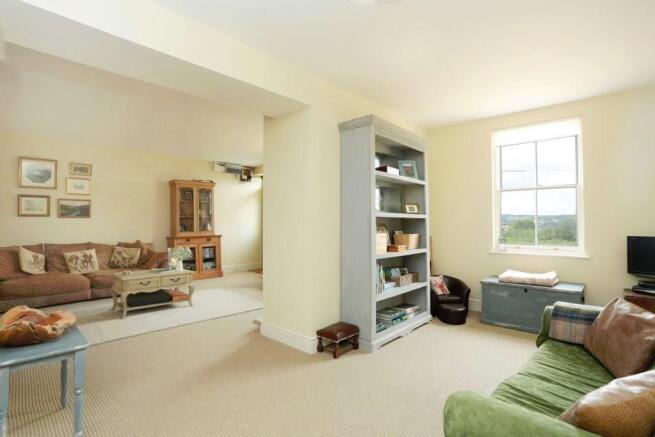 Snug/playroom 