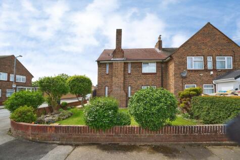 Leyswood Drive, ILFORD, Essex, IG2