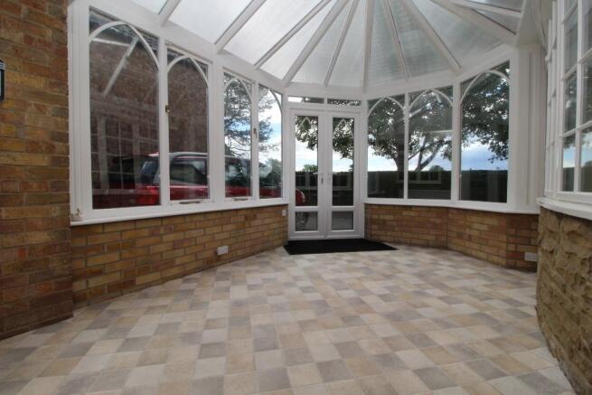 ENTRANCE PORCH