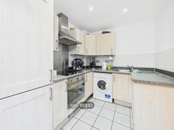 Kitchen/Living area