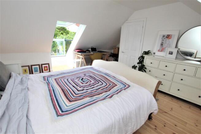Bed 1