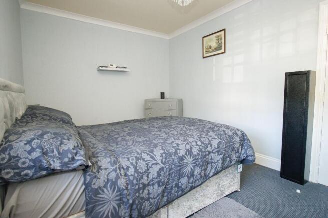 2 bed Apartment for sale Image 8