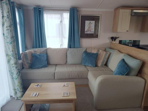 2 bed Park Home for sale Image 10