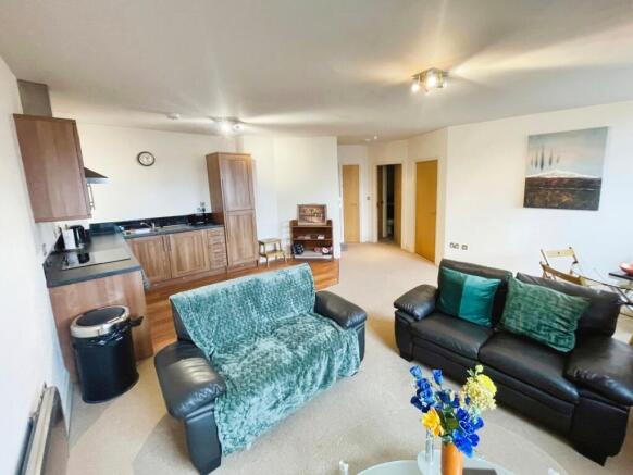 1 bed Apartment for sale Image 5
