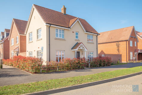 Harness Maker Way, Hethersett