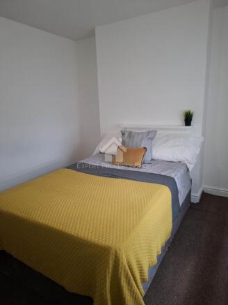1 bed House Share to rent Image 4