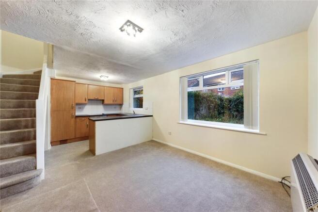 Lounge/ Kitchen