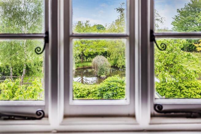 house, estate agency Alfold