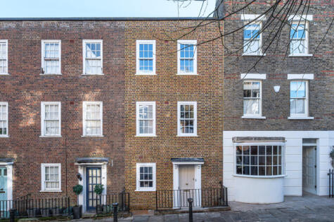 Flask Walk, London, NW3