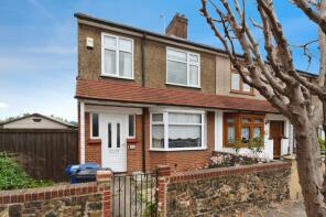 96, Kent Road, Grays RM17 6DF