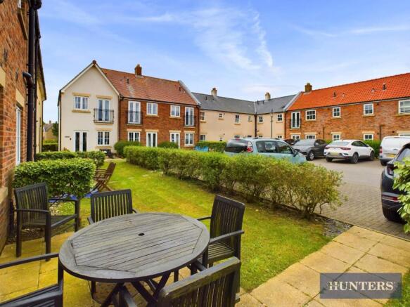 2 bed Terraced for sale Image 9