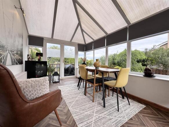 2 bed Semi-Detached for sale Image 10