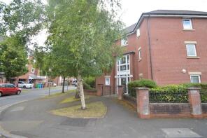12, Yew Street, Manchester M15 5YW