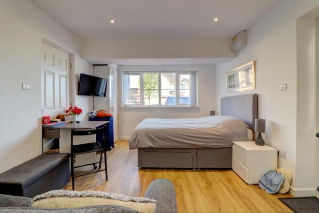 Annexe living space ii.jpg