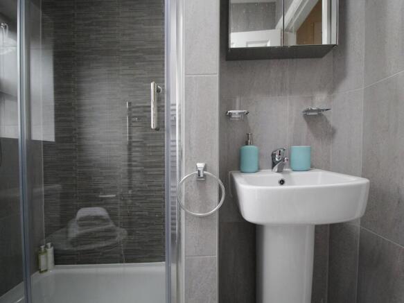 1 bed Apartment to rent Image 7