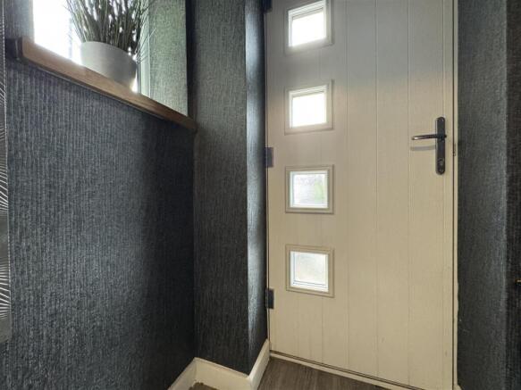 ENTRANCE PORCH