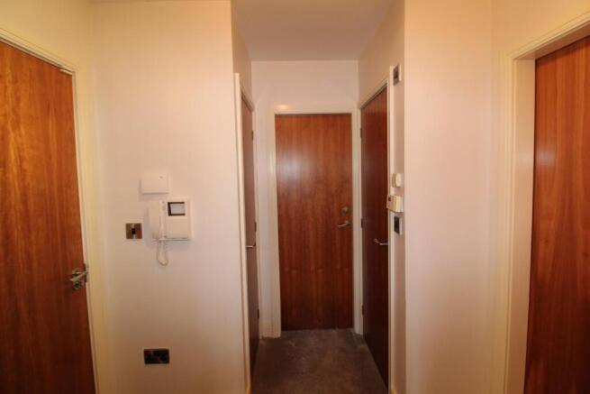 1 bed Flat for sale Image 7