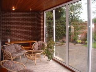 Garden room