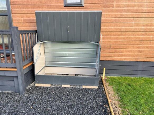 Outbuilding