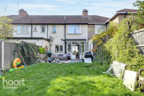 4, Kingsmead Avenue, Romford RM1 2BT