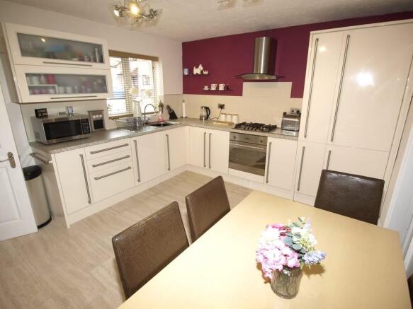 Kitchen 2