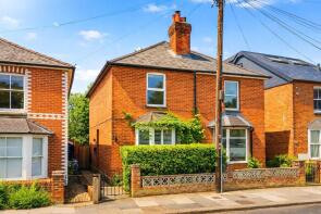 24, George Road, Farncombe, Godalming GU7 3LS