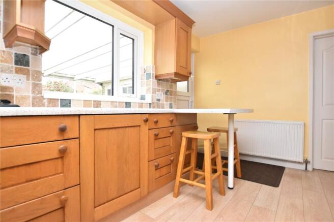 3 bed Bungalow for sale Image 11