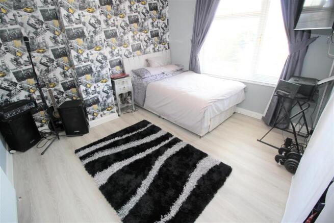 BEDROOM 2.JPG
