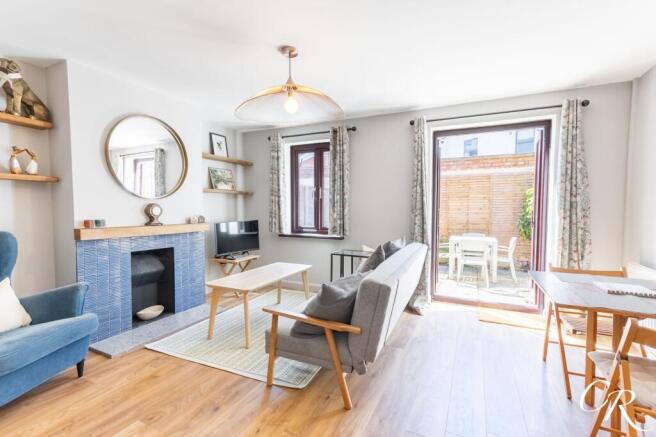 Sitting/Dining Room