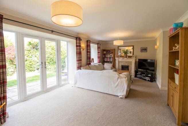 Millers Close, Wylye, BA12 photo 4