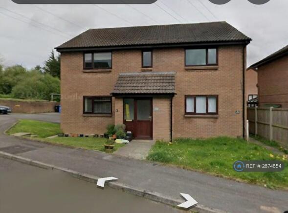 1 Bed First Floor Flat