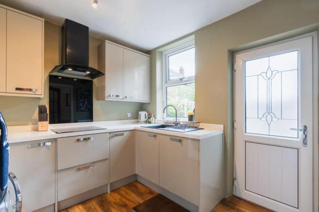 3 bed Semi-Detached for sale Image 12