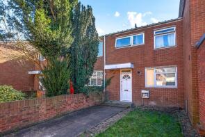 39, Whitehead Close, London SW18 3BT